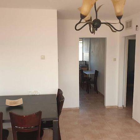 Family Apartment By The Sea Haifa Esterno foto